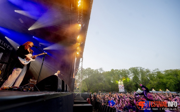 Wies (zangeres, 2008) op Bevrijdingsfestival Utrecht 2022 foto