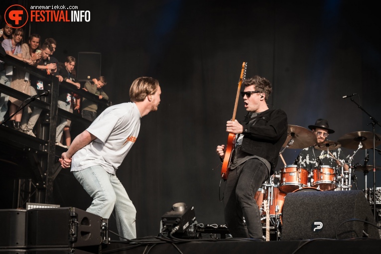 Snelle & De lieve jongens band op Bevrijdingsfestival Overijssel 2022 foto
