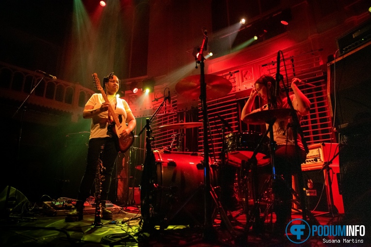 Divide And Dissolve op Low - 05/05 - Paradiso foto