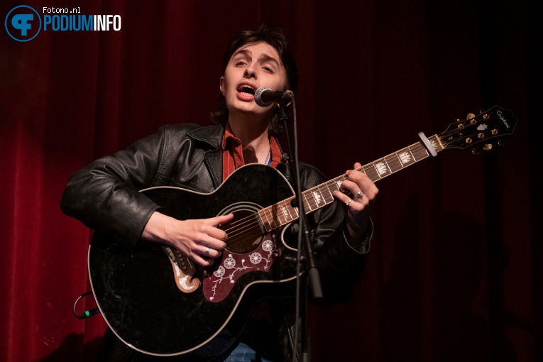 Vona Vella op Peter Doherty - 09/05 - Het Zonnehuis foto