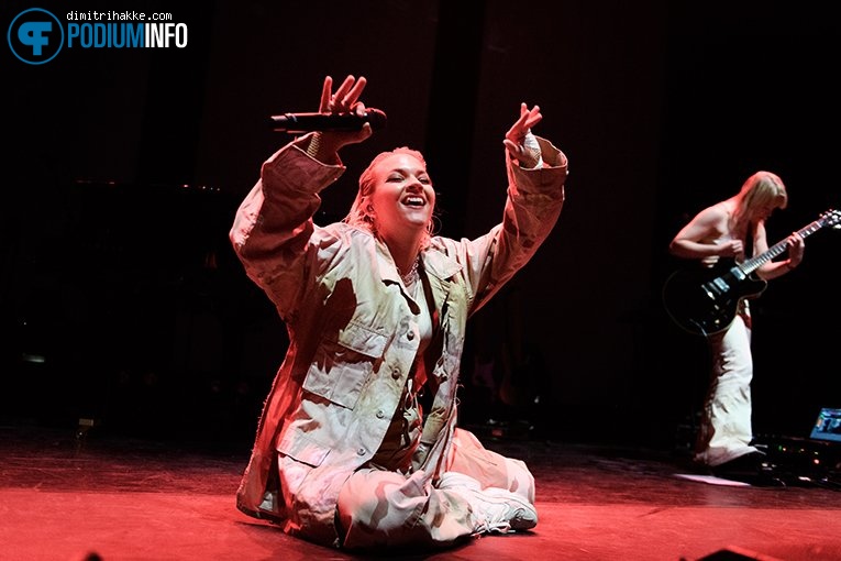 Tove Styrke op Marina - 12/05 - Amare foto