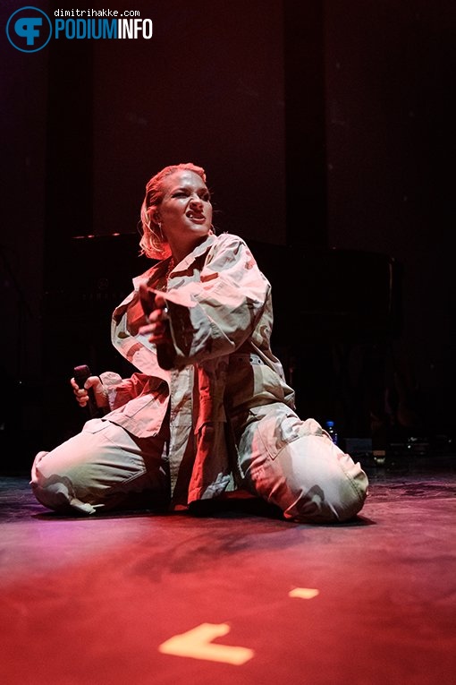 Tove Styrke op Marina - 12/05 - Amare foto