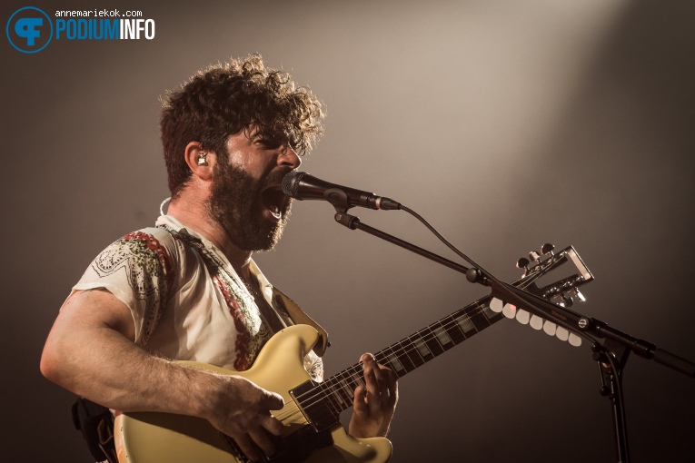 Foals op Foals - 15/05 - AFAS Live foto