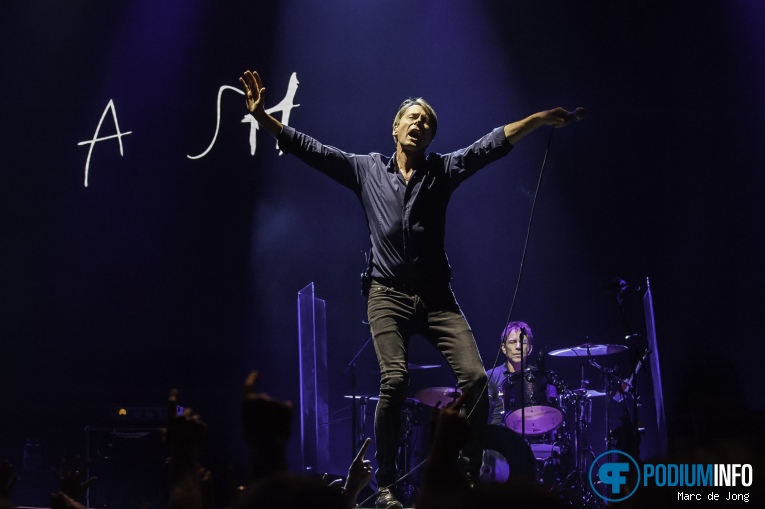 Suede op Suede - 16/05 - TivoliVredenburg foto