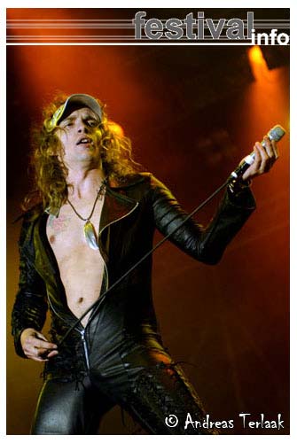 The Darkness op Lowlands 2004 foto