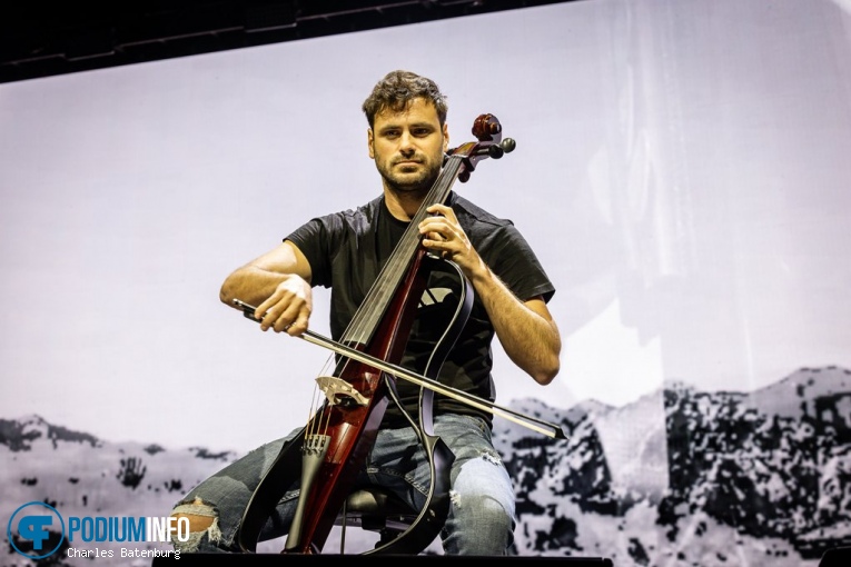 2Cellos op 2Cellos - 28/05 - Ziggo Dome foto