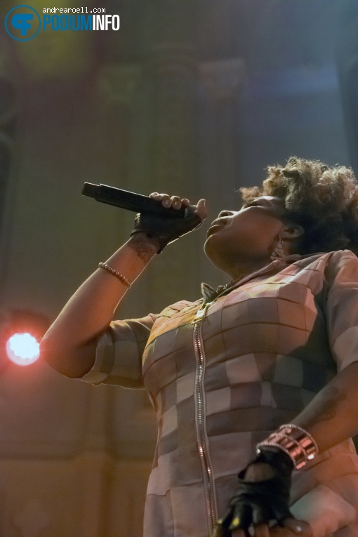 Macy Gray op Macy Gray - 29/05 - Paradiso foto