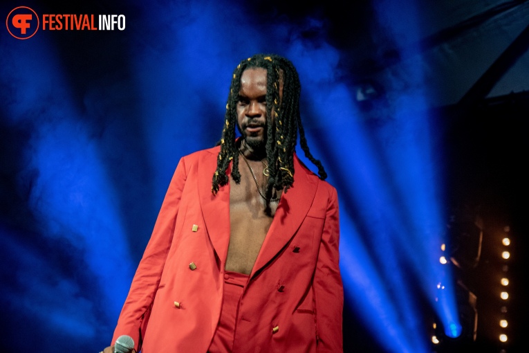Genesis Owusu op Best Kept Secret 2022 - vrijdag foto