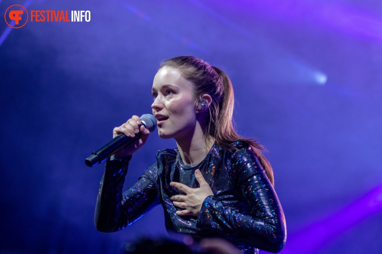 Sigrid op Best Kept Secret 2022 - vrijdag foto