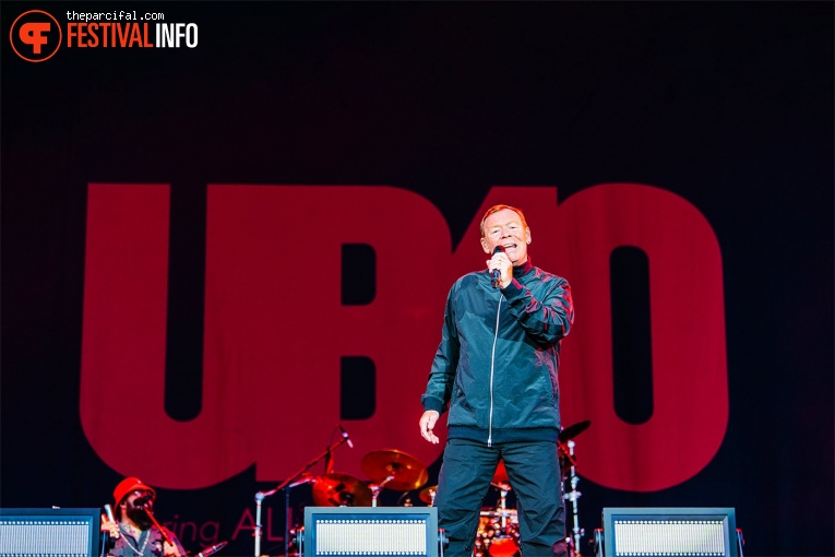 UB40 featuring Ali Campbell op Parkpop 2022 foto