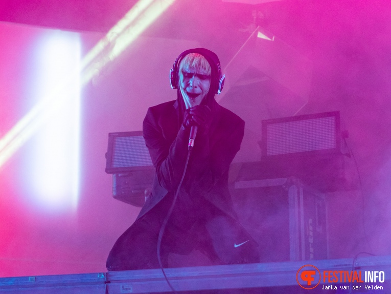 Iamx op Wave Gotik Treffen 2022 foto