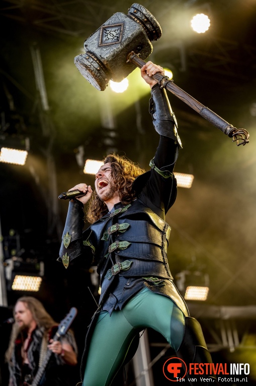 Gloryhammer op Into The Grave 2022, dag 2 foto