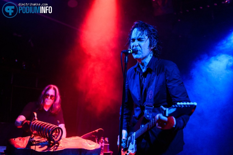 Jon Spencer & The Hitmakers op Jon Spencer + The Glücks - 26/06 - Rotown foto