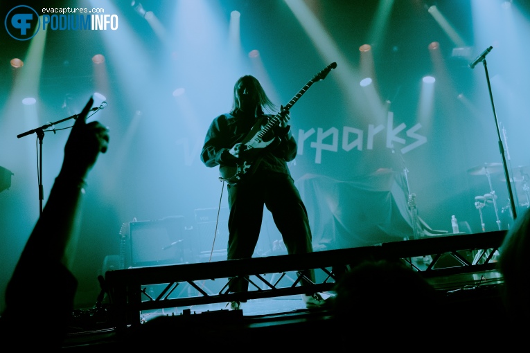 Bad Suns op Waterparks - 29/06 - Melkweg foto