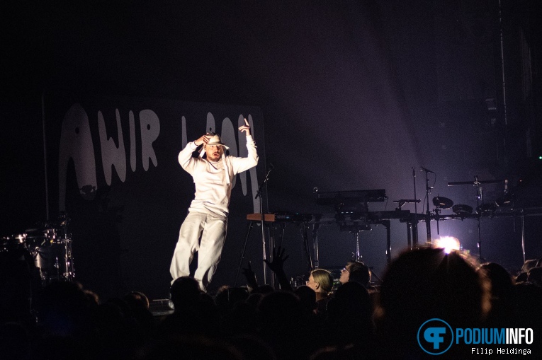 Woodkid - 14/06 - TivoliVredenburg foto