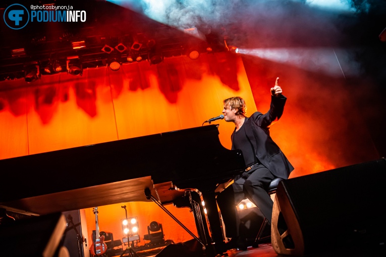 Tom Odell op Tom Odell - 15/06 - 013, Tilburg foto