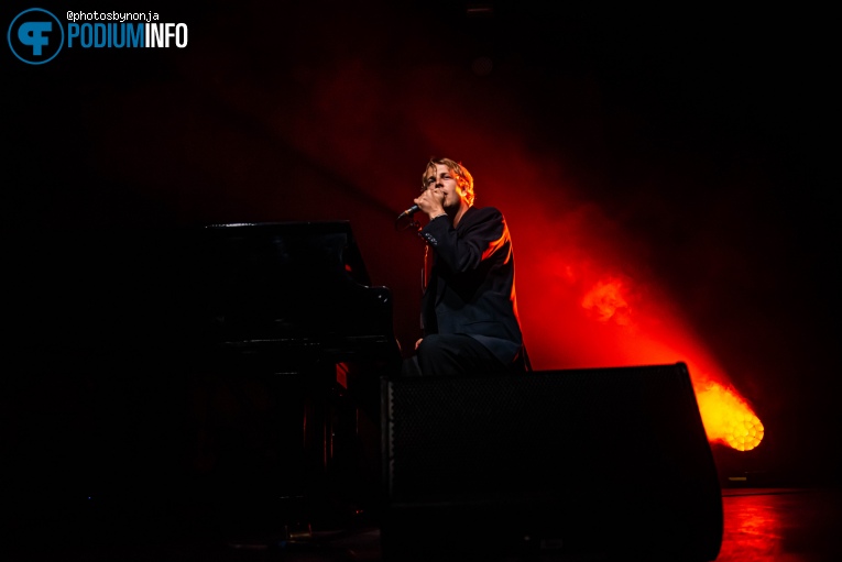 Tom Odell op Tom Odell - 15/06 - 013, Tilburg foto