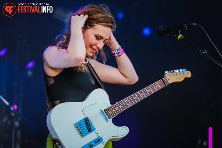 Wies (zangeres, 2008) op Pinkpop 2022 - Vrijdag foto