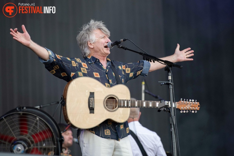 Crowded House op Pinkpop 2022 - Zaterdag foto