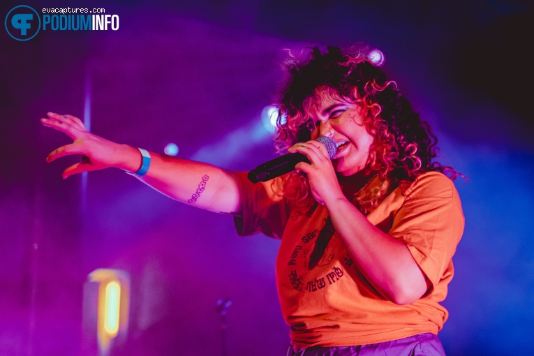 Remi Wolf op Remi Wolf - 21/06 - Maassilo foto