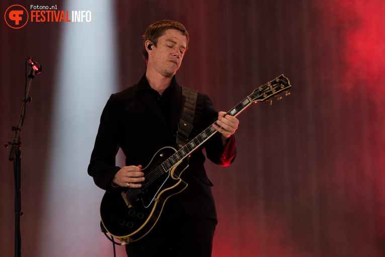 Interpol op Pinkpop 2022 -Zondag foto