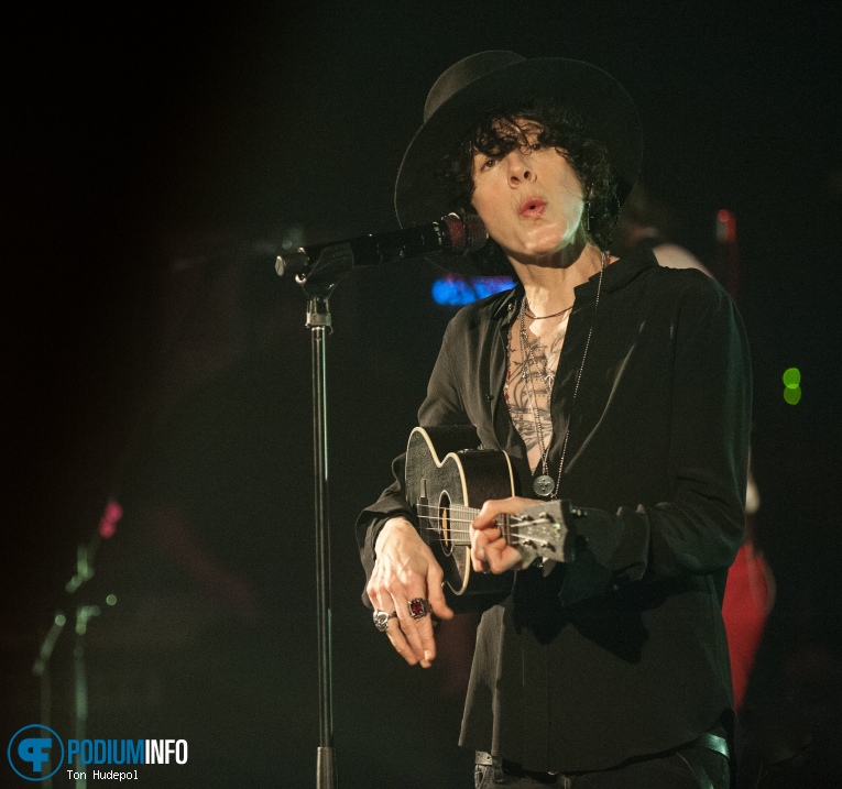 LP op LP - 21/06 - Melkweg foto