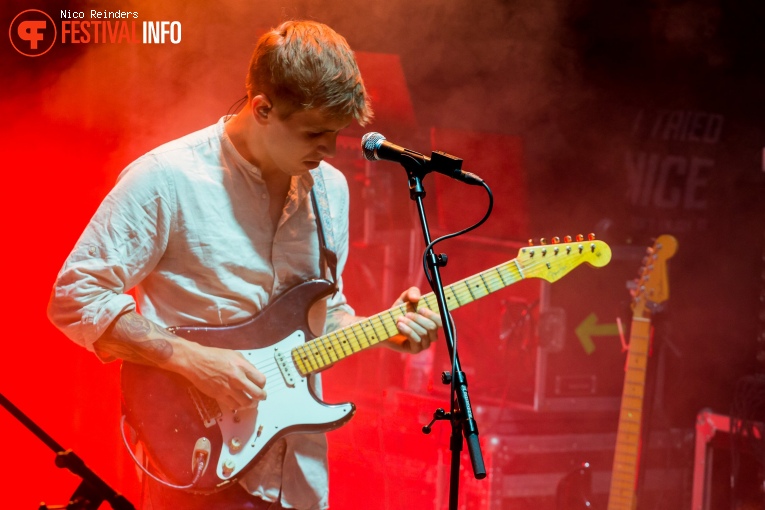 Leprous op Midsummer Prog 2022 foto