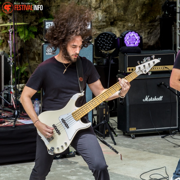 Klone op Midsummer Prog 2022 foto