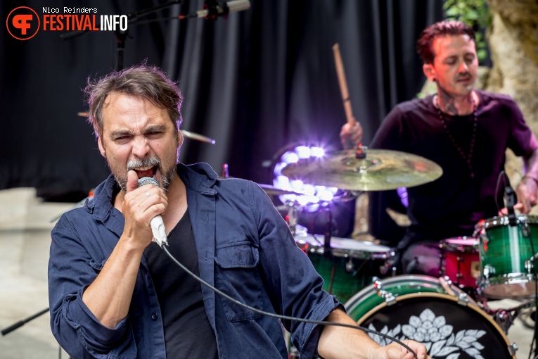 Klone op Midsummer Prog 2022 foto