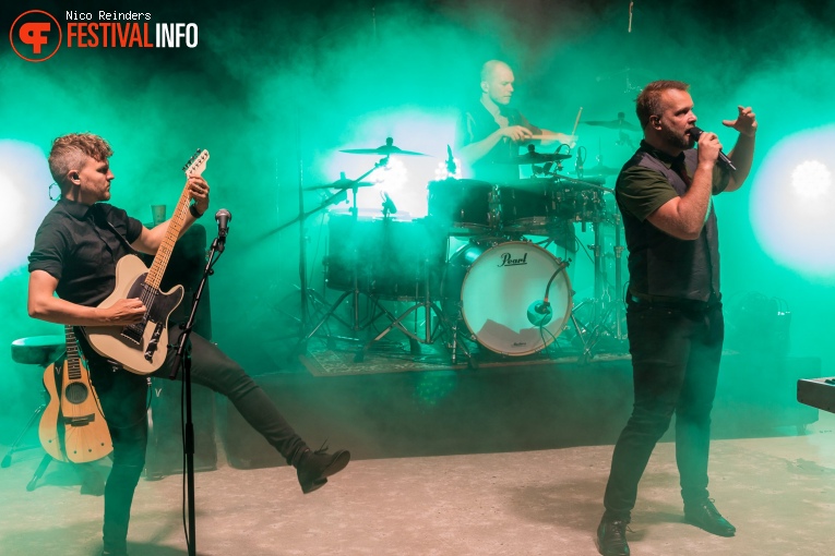 Leprous op Midsummer Prog 2022 foto