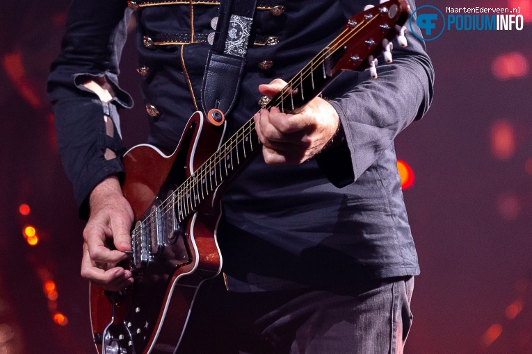 Queen op Queen & Adam Lambert - 01/07 - Ziggo Dome foto