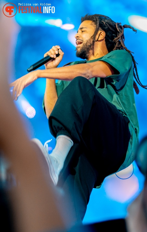 J. Cole op WOO HAH x Rolling Loud 2022 - Zondag foto