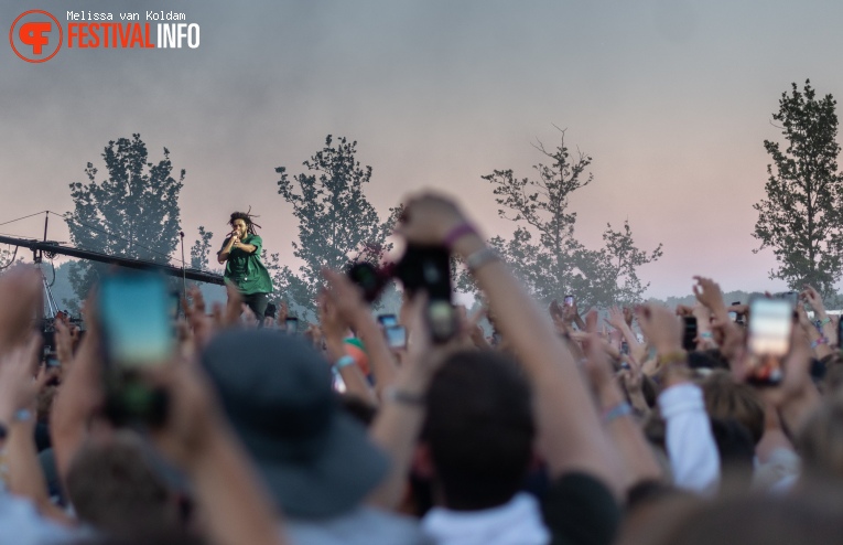 J. Cole op WOO HAH x Rolling Loud 2022 - Zondag foto