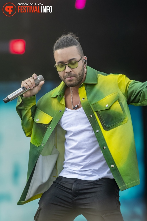 Prince Royce op Pal Mundo Outdoor 2022 foto