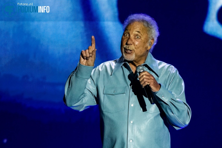 Tom Jones - 06/07 - Ziggo Dome foto