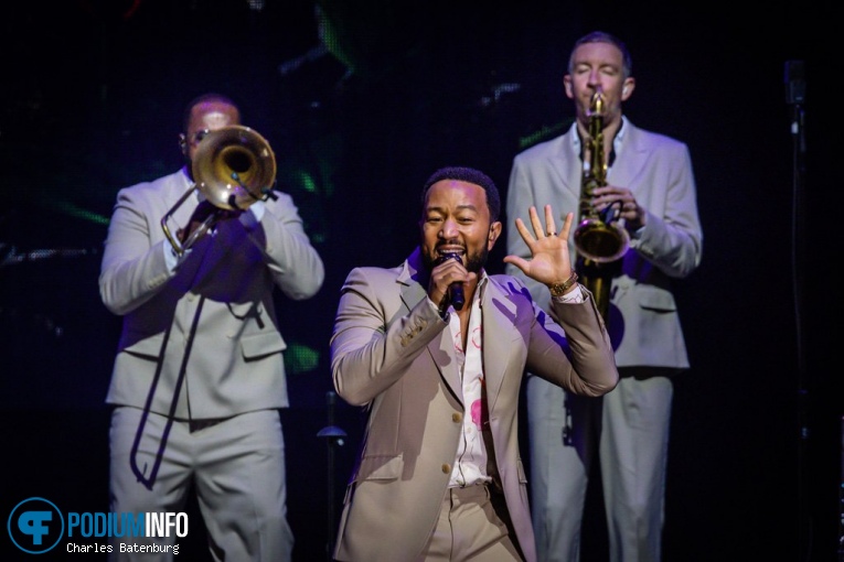 John Legend op John Legend - 07/07 - Ahoy foto