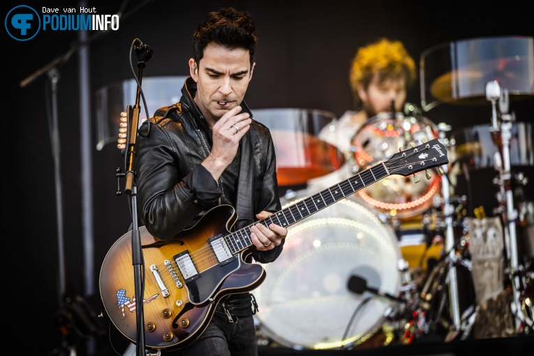 Stereophonics op Kings of Leon - 07/07 - Evenemententerrein A2 Weert Noord foto