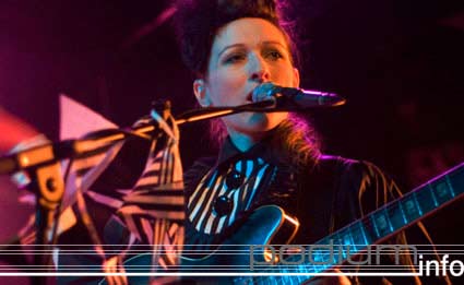 My Brightest Diamond op My Brightest Diamond - 5/10 - Doornroosje foto