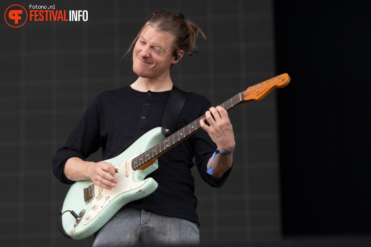 Inge van Calkar op Bospop 22 - Vrijdag foto