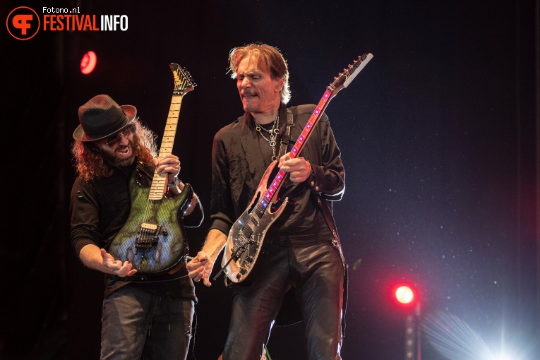 Steve Vai op Bospop 2022 - Zaterdag foto