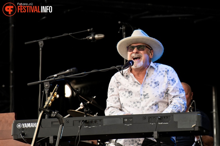 Paul Carrack op Bospop 2022 - Zaterdag foto