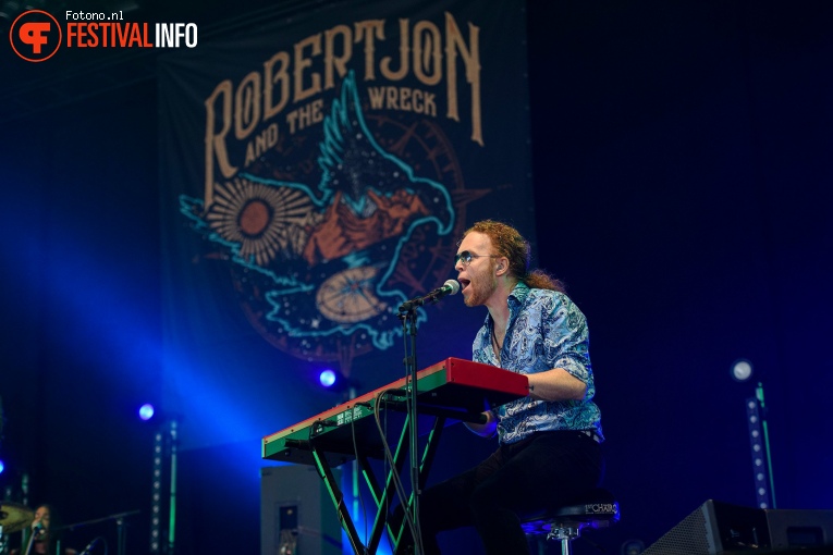 Robert Jon & The Wreck op Bospop 2022 - Zondag foto