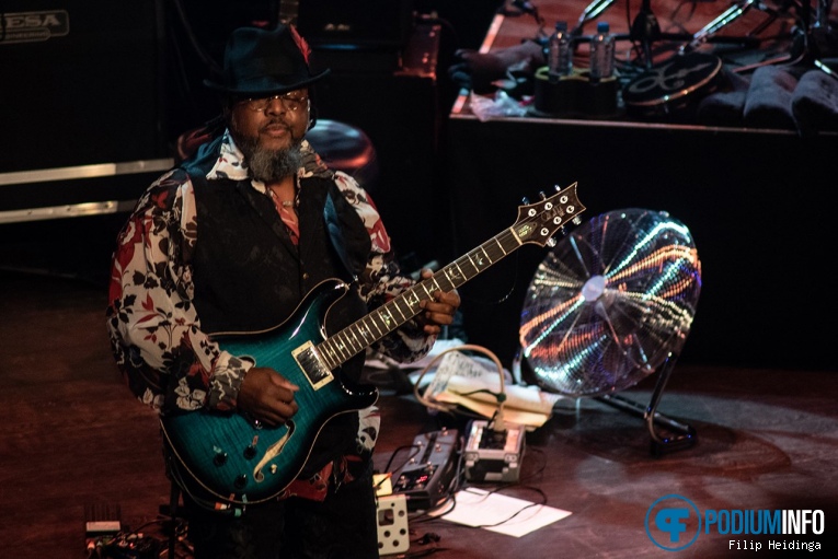 The New Power Generation op The New Power Generation - 18/07 - TivoliVredenburg foto