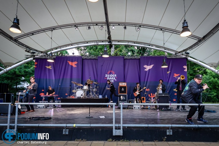 St. Paul & The Broken Bones op St. Paul & The Broken Bones - 22/07 - Zuiderparktheater foto