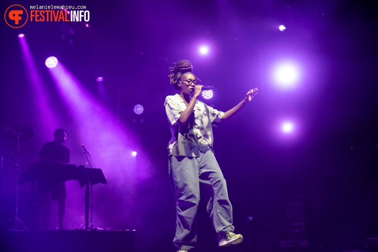 Little Simz op Paléo 2022 foto