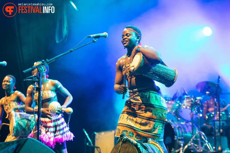 Star Feminine Band op Paléo 2022 foto