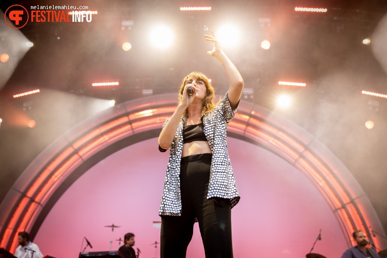 Juliette Armanet op Paléo 2022 foto