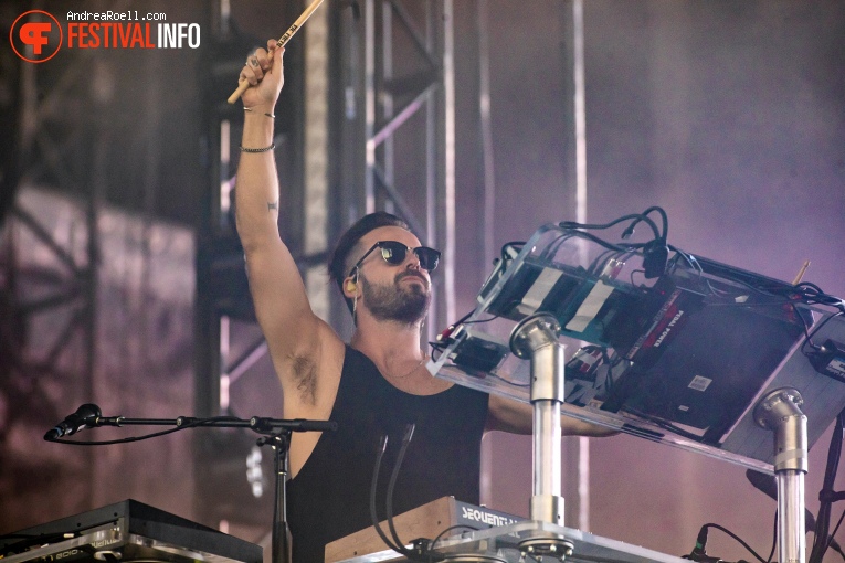 Rufus Du Sol op Sziget 2022 - Woensdag foto