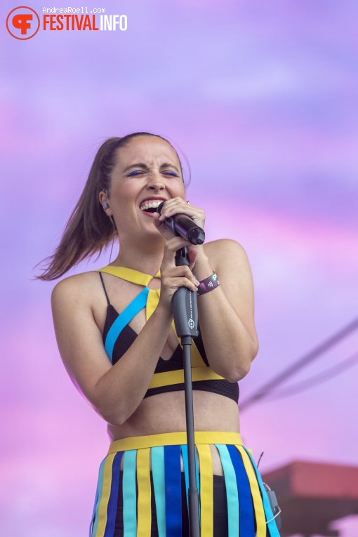 Alice Merton op Sziget 2022 - Donderdag foto