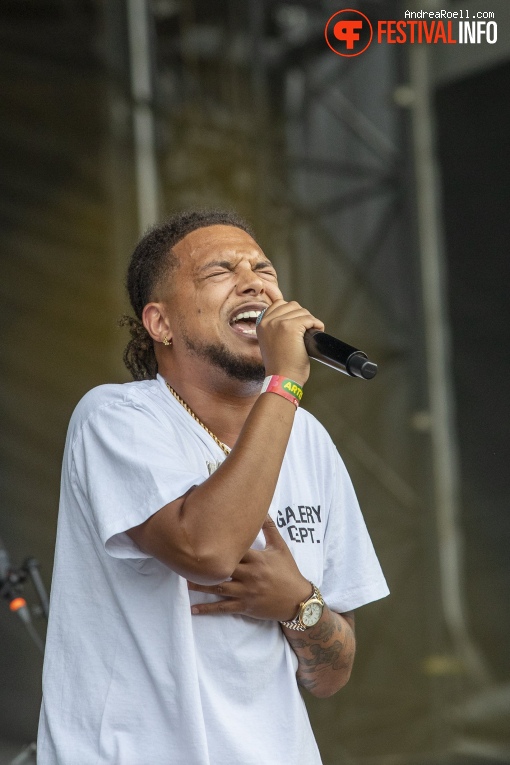 Ronnie Flex & The Fam op Sziget 2022 - Zondag foto